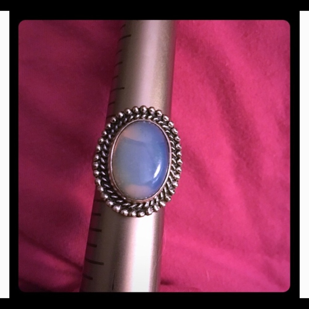 Bali sterling silver faux moonstone ring size 8.5